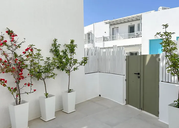 Joelia In Paros With Private Jacuzzi! Дом отдыха *