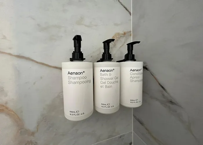 Дом отдыха Joelia In Paros With Private Jacuzzi! *