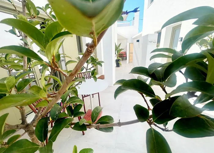 Joelia In Paros With Private Jacuzzi! Дом отдыха *